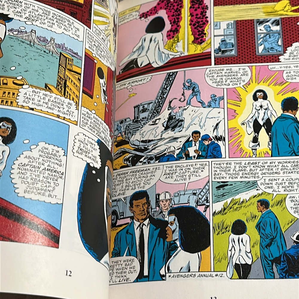 ☄️2/$15☄️X-Men Phoenix Rising Comic Book - Picture 4 of 6